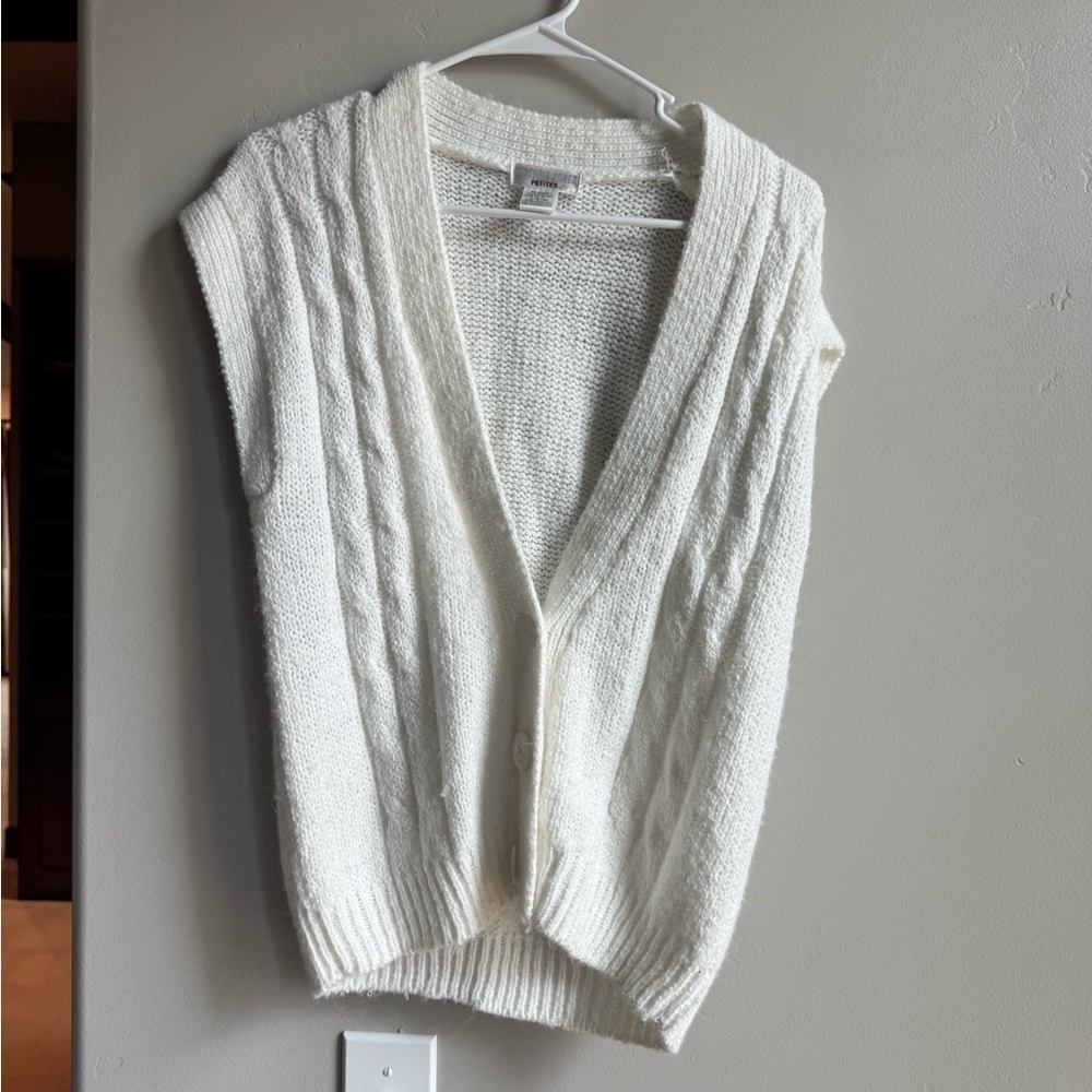 Victoria Jones White Knit Sweater Vest Coastal Grandma Cottagecore M Fisherman